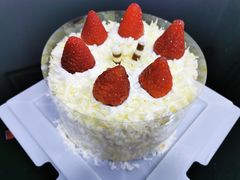 -红宝石·鲜奶小方·海派西点房(金杨店)