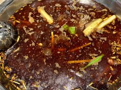 -肖肖酸萝卜鱼火锅(总店)