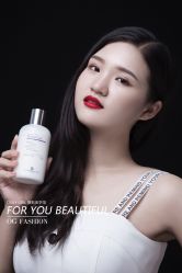-onlygirl摄影美学馆高端定制(江滩店)