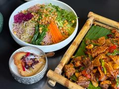 -桥边小楼·手工云南菜·古城观景小楼