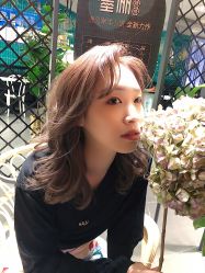 -银星女王公园发型艺术沙龙
