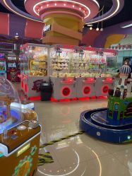 点击看大图 -开心巴士(世纪东方商业广场店)