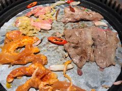 -一家东北烤肉(华大店)