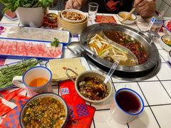 -喜悦小串丹东小黄牛海鲜烧烤大排档(民主广场店)
