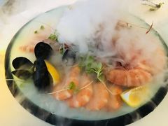 -广州塔卢特斯法国旋转餐厅