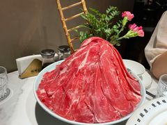 一级肥牛-领鲜天下·焗海鲜·花胶鸡(天目里店)