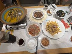 -饭橘汉江码头·乡野土菜馆(静安路店)