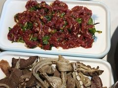-乡土黄·鲜牛肉火锅·小龙虾(兴业街店)