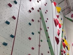 -绿壁虎攀岩基地(Tcar店)