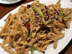 -董厨煨汤馆(车站路店)