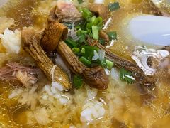 姬松茸鸡汤泡饭-玉滋補