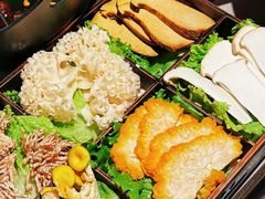 -皇城老妈·大连海鲜火锅(港湾店)