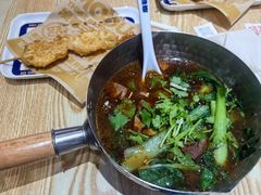 -魔都三兄弟酸辣粉·蘸卤炸串(虹桥万科店)