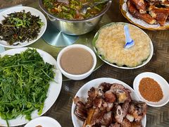 -岩保农家乐