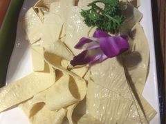 -龙记斑鱼火锅鲜切牛肉自助(红山路店)