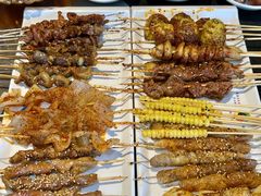 -卞二小串·鹤岗烧烤·坑烤(永定路店)