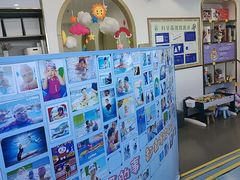 -龙格亲子游泳·水育早教中心(华亿大润发店)