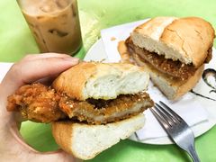 猪扒包-胜利茶餐室