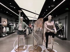 -迪桑特DESCENTE(青岛山东路万象城店)