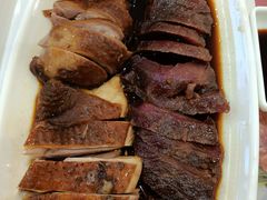 -正東记港味烧腊餐室(天鹅湖银泰城店)