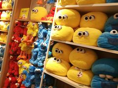 -名创优品(广东省广州琶洲保利广场店)