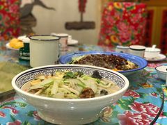 -闯关东东北农家菜(崂山石老人店)