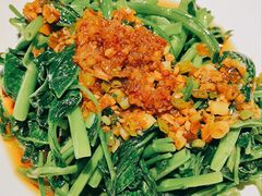 顺德捞通菜-汤城小厨•粤菜•靓汤(苏州街店)