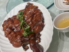 -品悦酒店(三林古镇店)