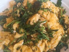 香椿鸡蛋-鹿鸣春饭店(总店)