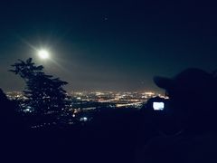 -鬼笑石后山停车场