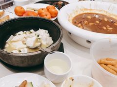 -沪华海鲜大酒楼(南汇店)