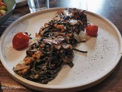 海胆墨鱼汁意面-HIGH FIVE哈福手工汉堡(桂林路店)