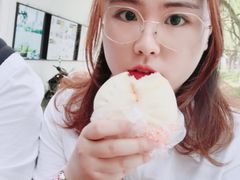 鲜汁大肉包-食膳公园包子铺(烈士公园店)