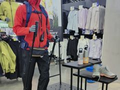 -迪卡侬(大英山店)