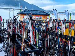 -丝绸之路山地度假区滑雪场