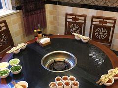 -九尺赵老四鲜鹅肠火锅