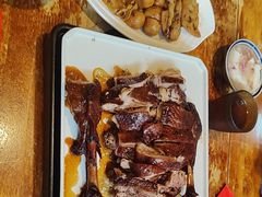 -老鼎万春卤菜(五代传承创始老店)