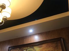 -鲁西肥牛(九方购物中心店)
