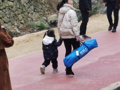 -梅岭月亮湾山体公园