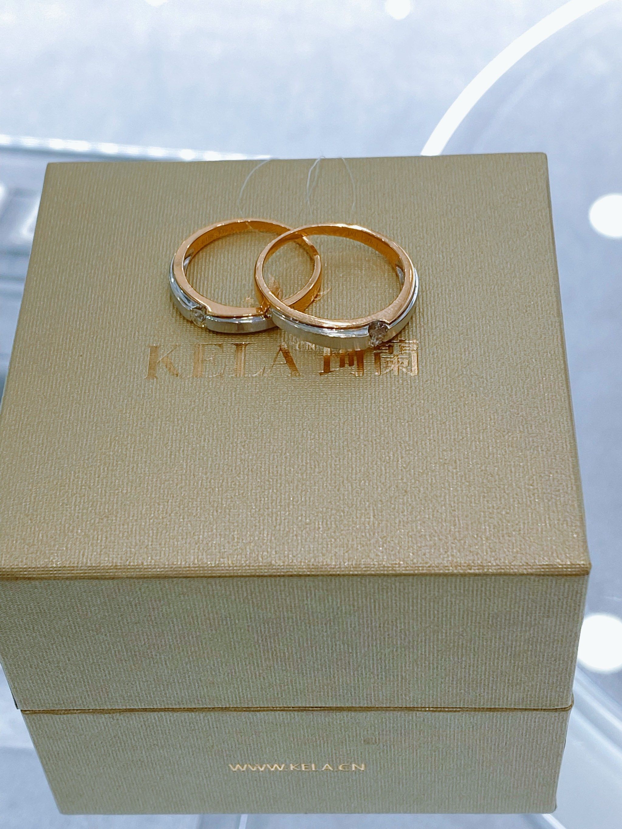 伟德bv1946官网-好莱坞影视剧之三大《超人》比较之一：剧情