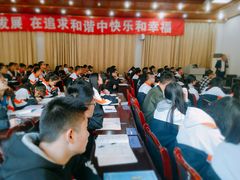 -成都濑川外国语学校