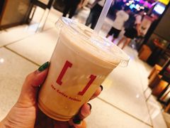 花蜜拿铁-代数学家algebraist(诚品店)