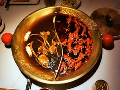 菌汤鸳鸯锅-小龙坎火锅(IFS HOT店)