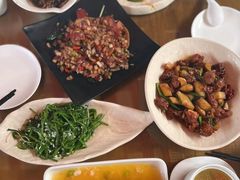 -隔壁老王·家常云南菜(花巷店)