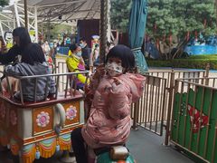 -史努比缤纷世界