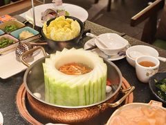 -得意咚瓜·顺德鱼生·冬瓜火锅(深圳首店)