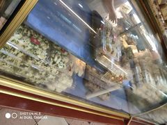 -白玉兰食品(汇联商厦店)
