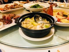 -品悦酒店(三林古镇店)