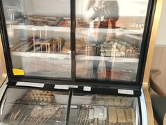 面包甜点陈列柜-白下元宵铺(中央北路店)