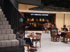 -星巴克臻选(上海长风大悦城店)